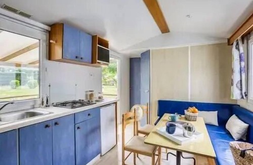 Nesles-la-Vallee House | Mobile Home for 4 People