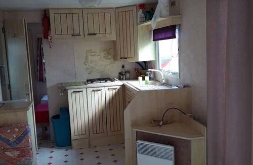 Saint-Martin de Brehal House | Mobile home on private land