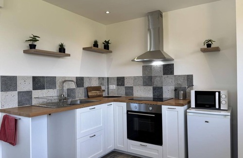 Marcillat-en-Combraille Cottage | Modern and Cozy Chalet in Marcillat-en-Combraille