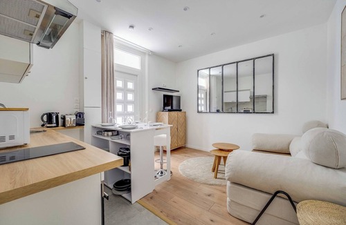 Levallois-Perret Apartment | Modern Apartment 1BR/4P - Levallois