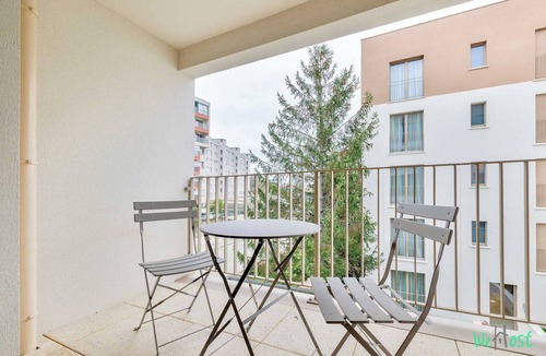 Champigny-sur-Marne Apartment | Modern Apt with Balcony -6P-Proche Disney/Paris