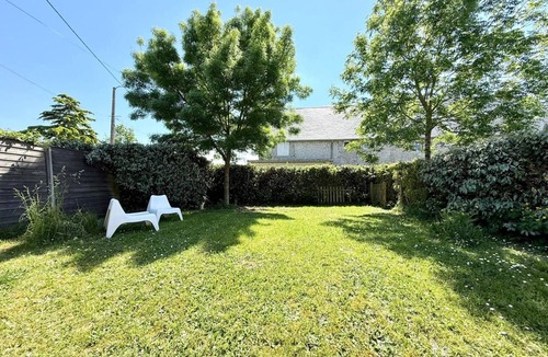 Lingreville Cottage | Modern house with parking and WIFI near the west coast