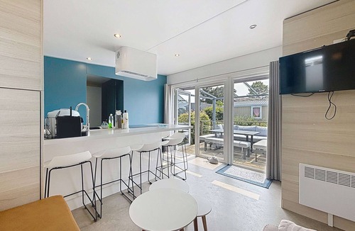 Jullouville-les-Pins House | Modern mobile home 3 bedrooms, terrace, pets allowed