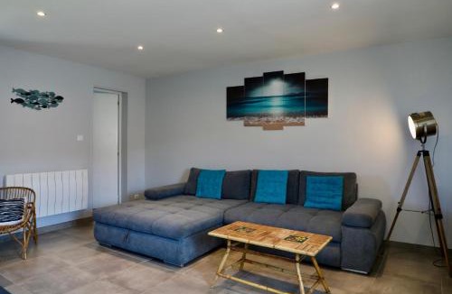 Les Moitiers-d'Allonne House | Moitiers