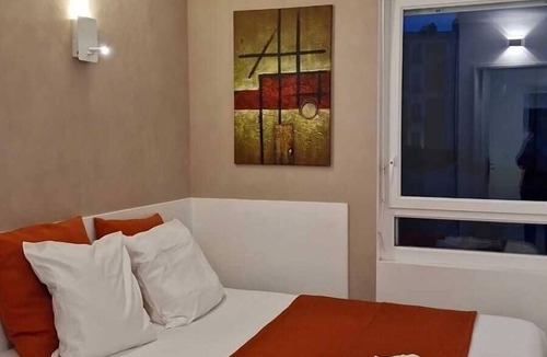 Clichy Hotel | Moov'Appart Hotel Clichy