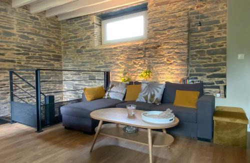 Saint-Martin-sur-Oust House | MOULIN DU VAULAURENT Gite 8 pers entre bois, rivières et sentiers