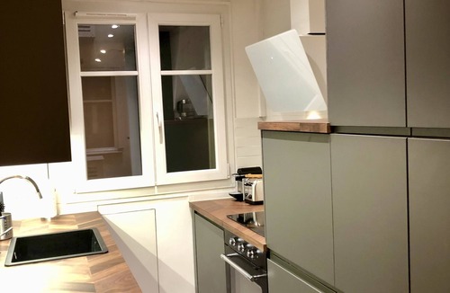 Montmartre Apartment | New, fully-equipped architect-designed apartment at the top of Montmartre hill
