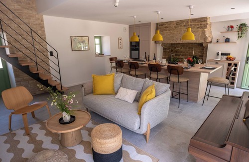 Ploemel House | New June 2026- Authentic farmhouse - 12 people- Near Carnac