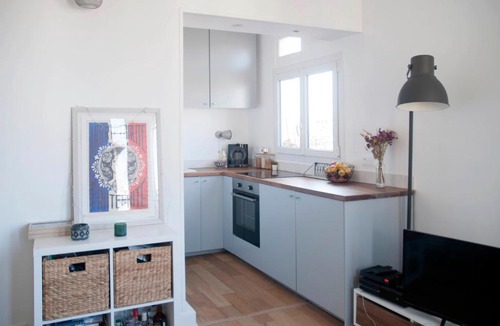 Clichy Apartment | Nice 30m with open view in Clichy