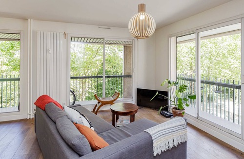 Combat Apartment | Nice 72 M² Comfortable And Decorated With Balcony