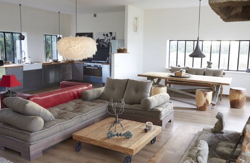 Saint-Patrice-du-Desert House | Norman farmhouse with a Balinese touch.