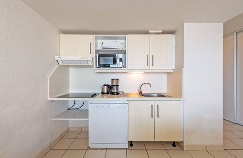 Plougonvelin Apartment | Ocean-View Duplex for 8