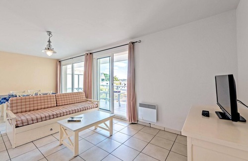 Plougonvelin Apartment | Ocean-View Duplex for 8