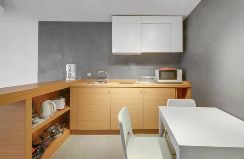 Odeon Apartment | Odéon Confort: Symphony of Elegance