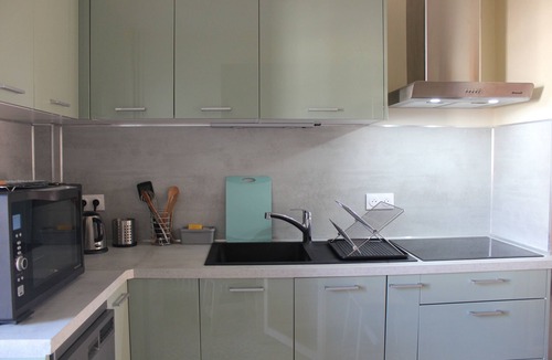 Saumur Apartment | On the Ile d'Offard in a quiet neighborhood 10 minutes from the town center and train station