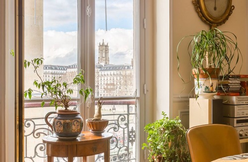 Notre Dame Apartment | Overlooking the Seine on Ile de la Cité, by Veeve