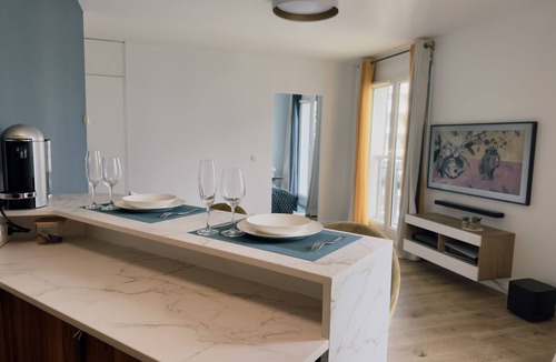 Faubourg de l'Arche Apartment | Palymo "La Défense" Standing Apartment for 4 peopl