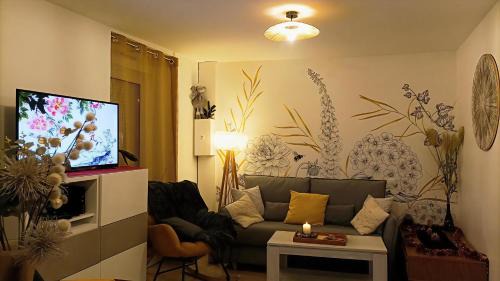 La Gacilly Apartment | Panoramique Floral Vues sur le Festival Photo