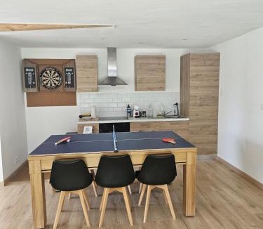 Val-d'Oust Apartment | Parenthèse détente à Val d Oust