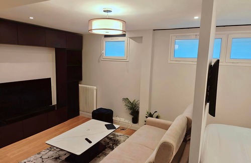 Issy-les-Moulineaux Apartment | Paris-Issy les moulineaux - Apartment the Queen