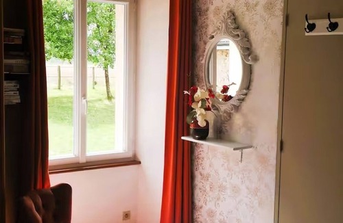 Lhomme Cottage | Peaceful farmhouse, pets welcome - 6 guests