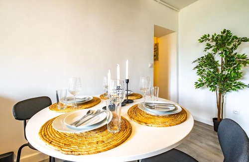 Bonne-Nouvelle Apartment | Peaceful Flat in Montorgueil