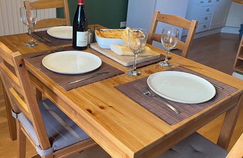 Saint-Amand Cottage | Pet-Friendly Normandy Gîte near Saint-Lô with a Large Garden, Horse Box Parking