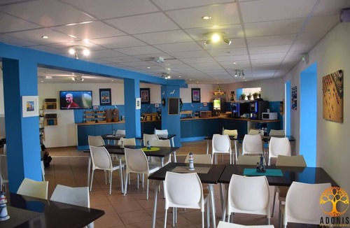 Grandcamp-Maisy Hotel | Pet-friendly Accommodation! Parking, Pool! Short Drive to Omaha and D-Day Beach!