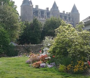 Josselin House | Petite maison Quartier Ste Croix