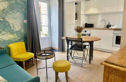 Saint-Regnobert-de-la-Cote-de-Nacre House | Petite Vague - Maison Atypique Avec Terrasse