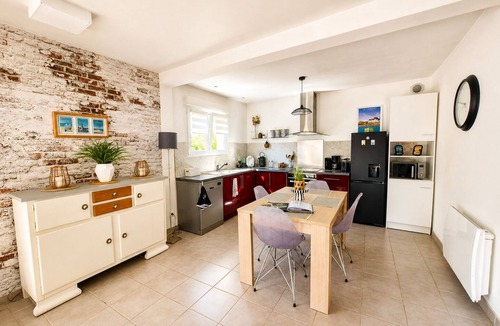 Pont-l'Abbe House | Pleasant townhouse in Pays Bigouden