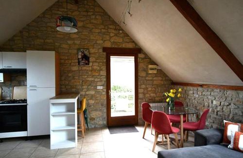 Grandcamp-Maisy House | Prévalon