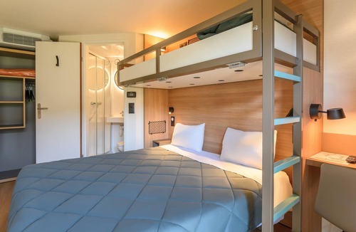Saint-Cyr-l'Ecole Hotel | Première Classe Versailles - St Cyr l'Ecole