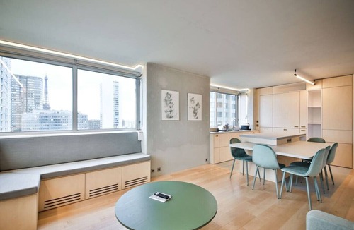 Grenelle Apartment | Premium 3-Bedroom Apartment—View of the Eiffel Tower—Paris 15th Arrondissement—Champ de Mars