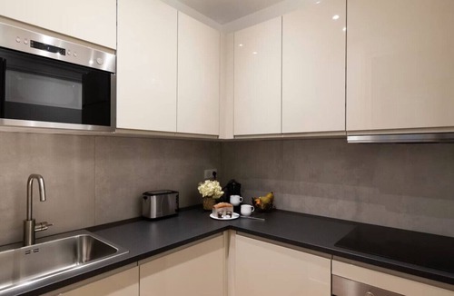 Faubourg-du-Roule Apartment | Premium 4Bedrooms ChampsElysée ArcdeTriomphe
