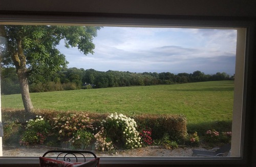 Sainte-Honorine-des-Pertes House | Pretty Norman cottage with garden and uninterrupted view