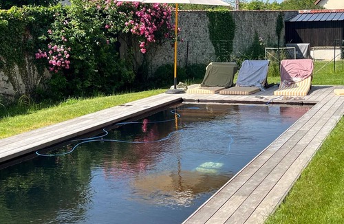 Bu House | Prieure Saint-Bû - 45min Paris - 11 bedrooms - heated pool