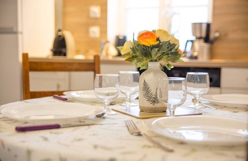Bayeux Apartment | Quiet apartment in Bayeux 9km from beach