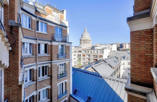 Latin Apartment | Quiet & Bright Studio-Prime Loc-Pantheon Paris 05