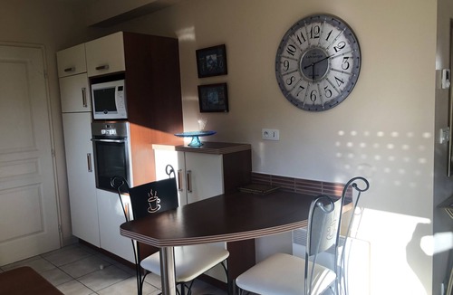 Arzon House | Quiet house between gulf and ocean close to shops Enclosed garden private parking