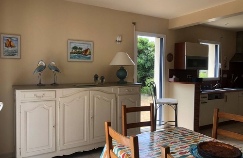 Arzon House | Quiet house between gulf and ocean close to shops Enclosed garden private parking