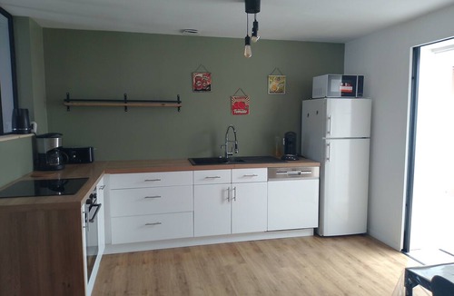 Challans House | Quiet house near shops and Sablière Park