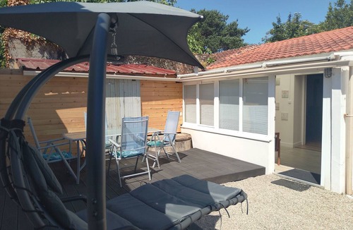 Challans House | Quiet house near shops and Sablière Park