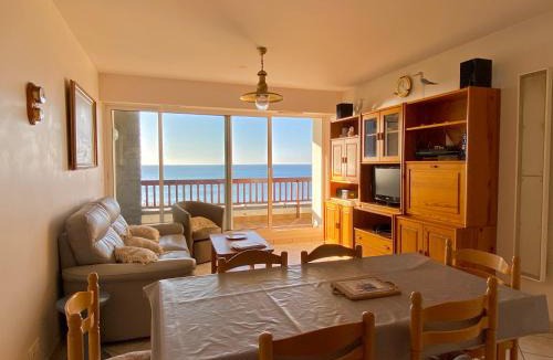 Arzon Apartment | REF 025 Appartement pour six personnes très belle vue mer plage du Fogeo