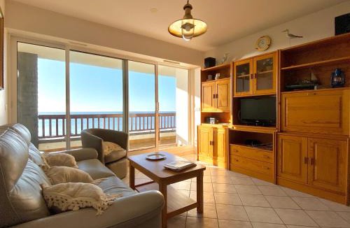 Arzon Apartment | REF 025 Appartement pour six personnes très belle vue mer plage du Fogeo