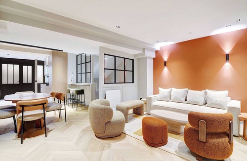 Quartier du Mail Apartment | Refined Parisian flat with Designer Finishes – Rue Montorgueil Elegance
