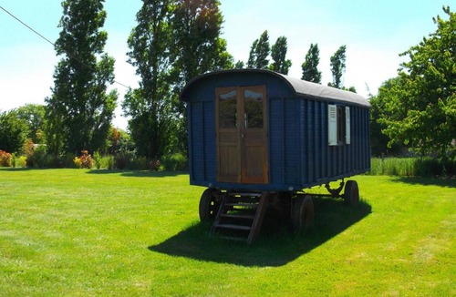Prunay-Cassereau Cottage | Restored Country House with WIFI and Fireplaces