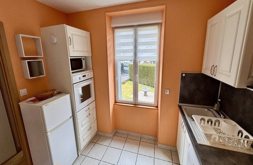 Mont-Dore Apartment | Romantic Cocoon with Private Garden