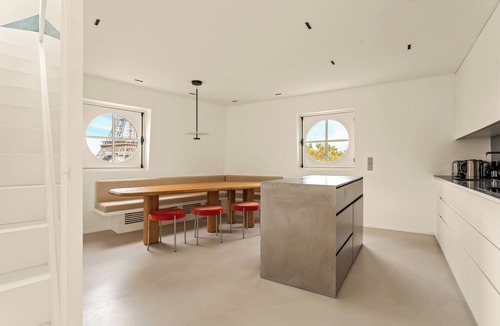 Chaillot Apartment | Rooftop Eiffel Tower