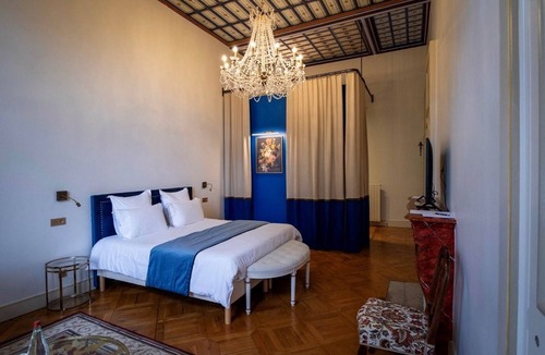 Thorens-Glieres House | Room Comte Eugène